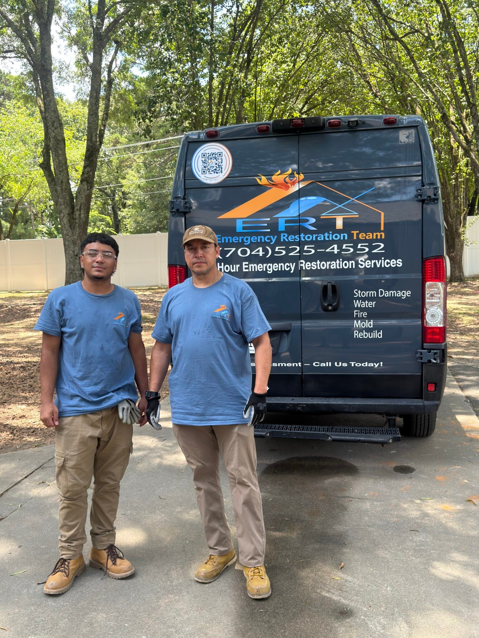 Emergency Restoration Team crew and service van in Charlotte, NC